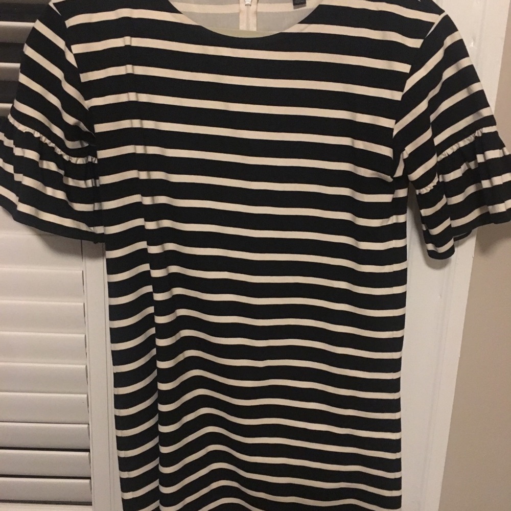 Jcrew bell sleeve dress